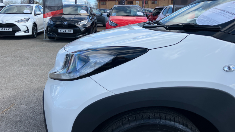 Toyota Aygo X 1.0 VVT-i Edge 5dr Petrol Hatchback